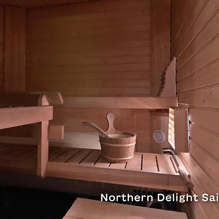 Northern Delight Saivu & Ulda, Next To Reindeer Farm, Including Lappish Hut And Skiroom